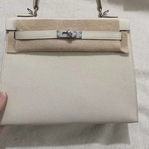 Reserved for @erickovalsky